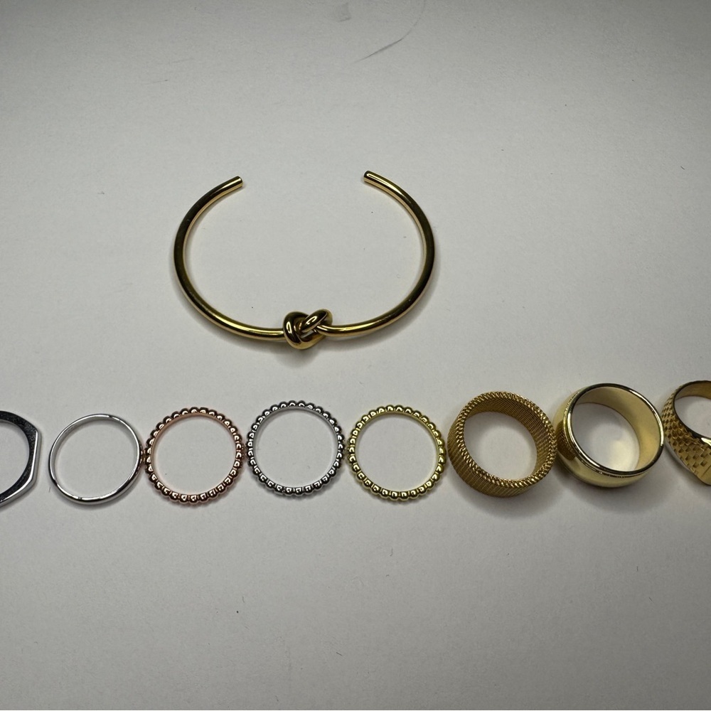 Elegant Gold and Silver Jewelry Set lot of 7 rings and 1 bracelet​​​